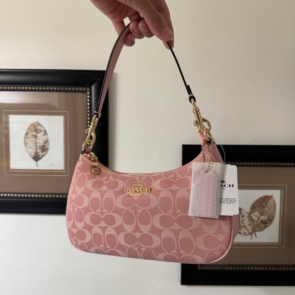 New With Tags Coach Light Pink Signature Denim Teri Shoulder Bag